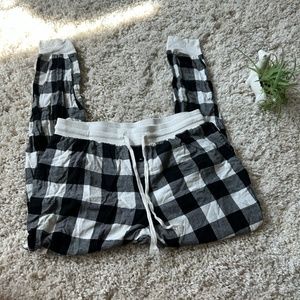 Stars Above super cozy flannel checkered warm baggy simple casual pajama…